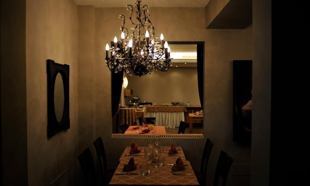 Hotel Eberle Bolzano Bagian luar foto